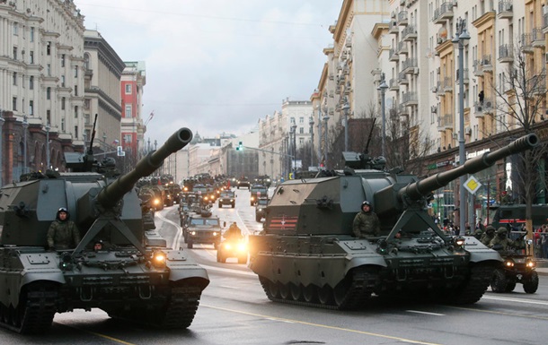 Парад победы в Москве 9 мая