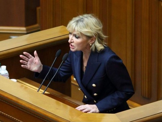Парубий незаконно давал слово Луценко: решение суда