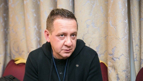 Популярный крымскотатарский журналист призвал работников NewsOne уволиться: видео