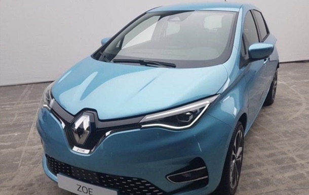 Появилось первое живое фото хэтчбека Renault Zoe