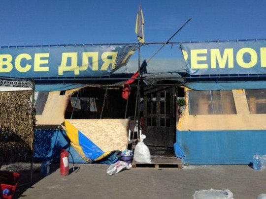 Пожар в волонтерской палатке в Харькове: выяснились новые детали