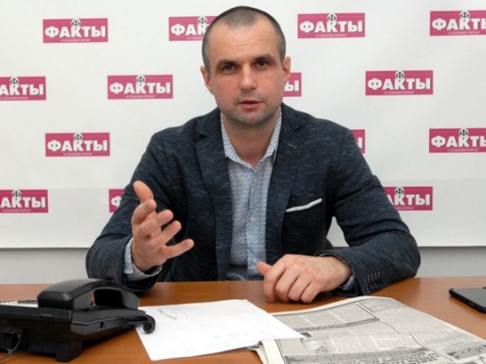 При варикозной болезни на ногах плохо заживают царапины, нередко возникают язвы, — врач