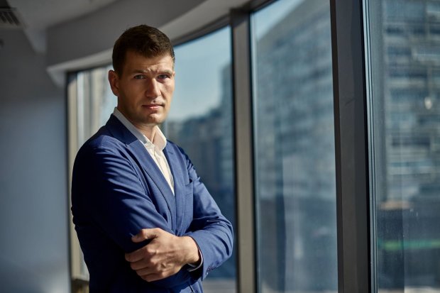 Приватбанк був проблемою ще з часів Януковича, – фінансист про націоналізацію банку