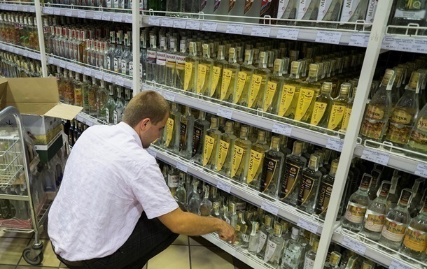 Рада отказалась повышать акцизы на алкоголь