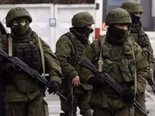 Россия введет свои войска на Донбасс: в Москве раскрыли детали