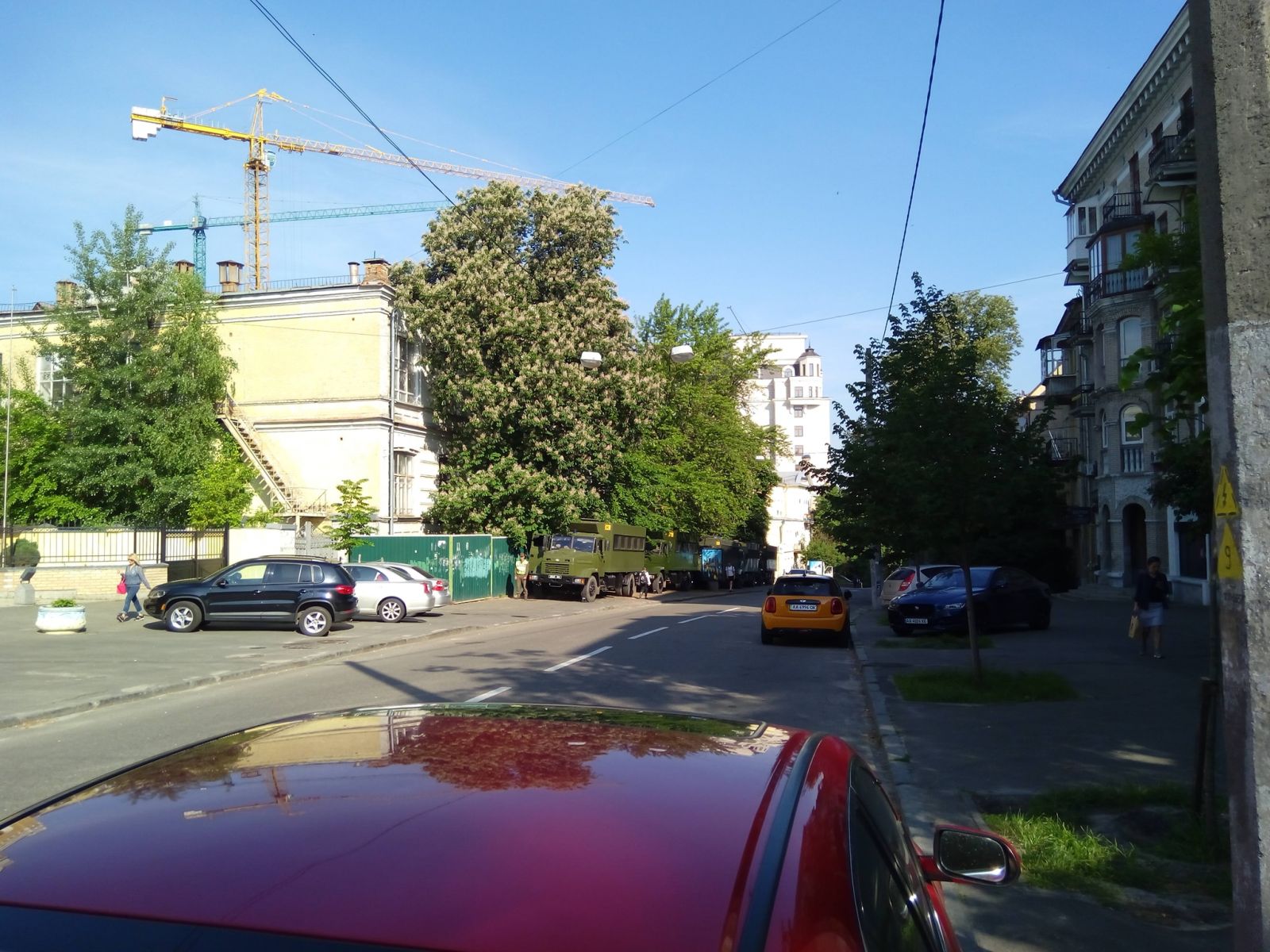 С убийцами мира не заключают: Зеленскому напомнили о погибших на Донбассе бойцах (фото)