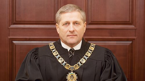 Скандал с возвращением Онищенко: кто помогал приспешнику Януковича