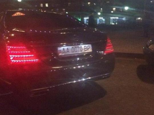 Соратник Саакашвили засветился в Москве на служебном авто ВР