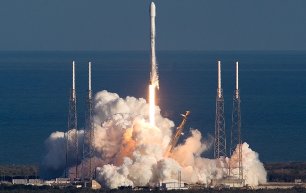 SpaceX с пятого раза запустила Falcon 9 с новейшим спутником GPS