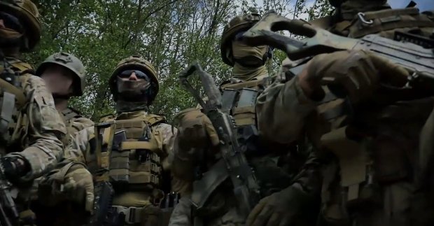 Історія волонтера, який пять років допомагає української армії: як працює та що зробив