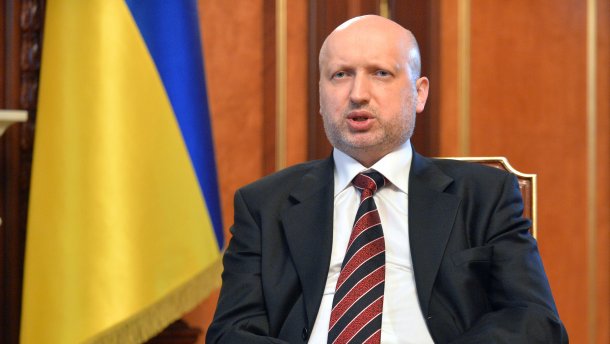 Турчинов заверил, что боевики не смогут прорваться в Мариуполь