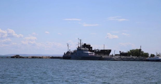 Українські кораблі, які Росія захопила на Азові, знайшлися: фотодоказ