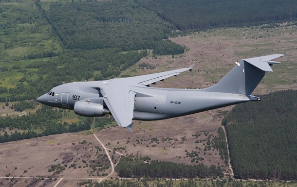 Украина представит на авиасалоне в Ле Бурже Ан-178