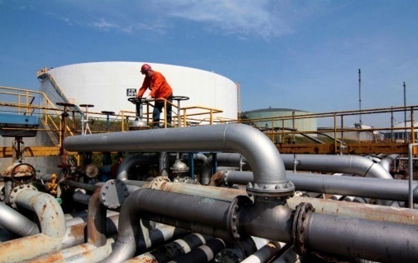 Украина заполнила газохранилища на 42%
