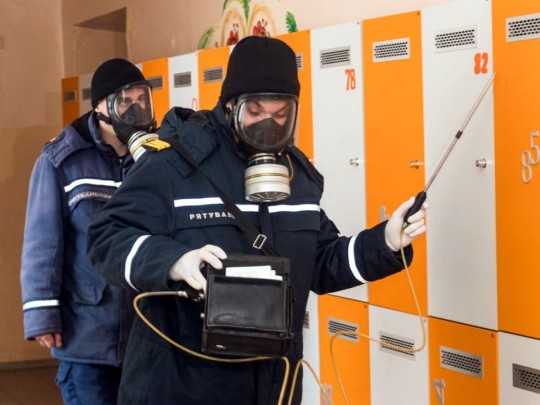 В Авдеевке школьники отравились газом, восьмеро оказались в больнице