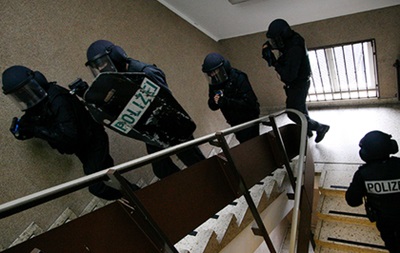 В Германии спецназ по ошибке штурмовал дом пенсионерки