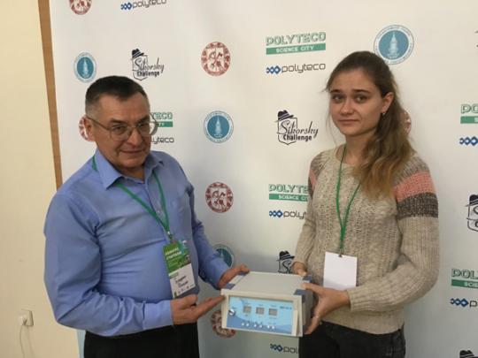 В Киеве создали медицинский аппарат для фронта: раны заживают втрое быстрее