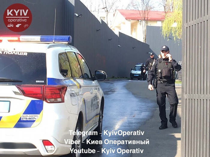 В Киеве устроили массовое побоище из-за концертов российских артистов: появились фото и видео