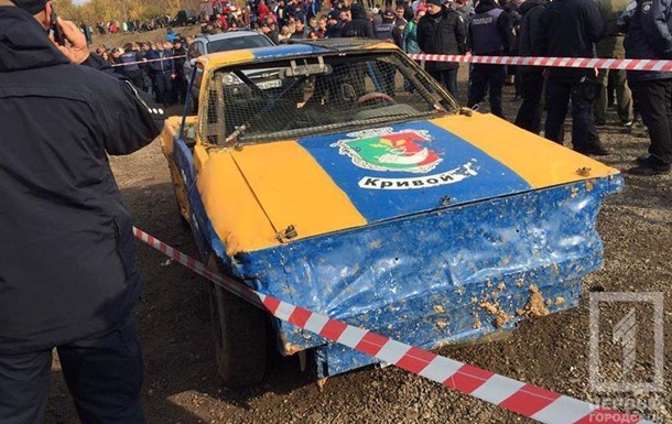 В Кривом Роге во время гонок авто влетело в толпу