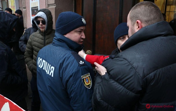 В Одессе полиция задержала трех зоозащитников