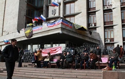 В Оплоте заявили, что будут продолжать захватывать горсоветы Донецкой области