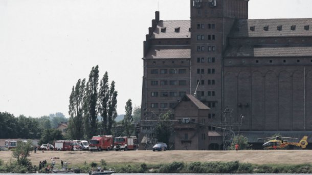 В Польше во время авиашоу упал самолет: видео