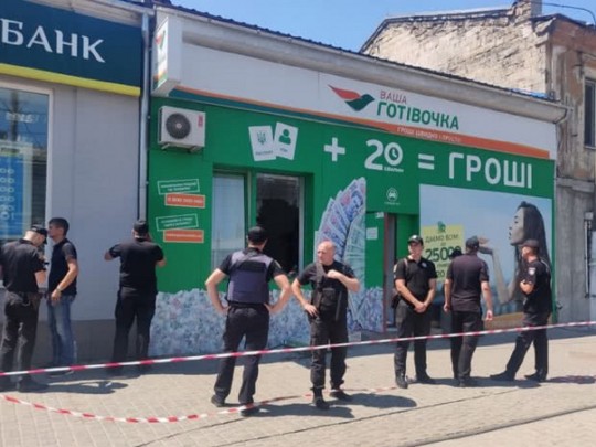 В сеть попало видео освобождения заложниц в Одессе