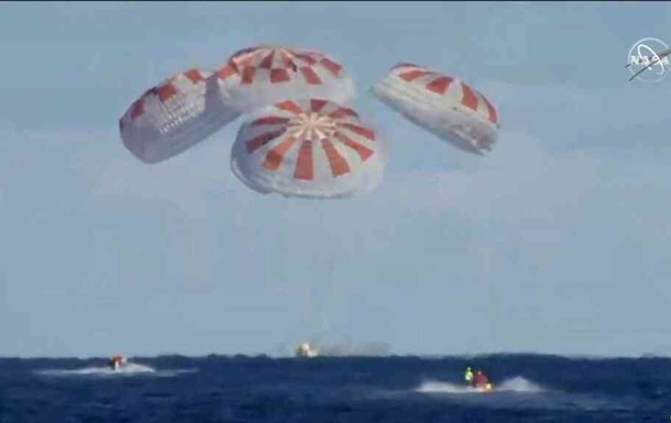 В SpaceX подтвердили потерю капсулы Crew Dragon