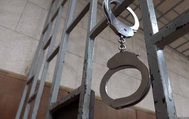 В Сумской области отец до смерти избил малолетнюю дочь