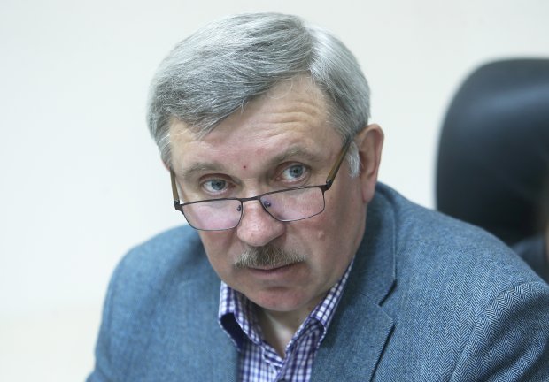 Влияет ли Россия на цены на бензин в Украине и при чем здесь Медведчук