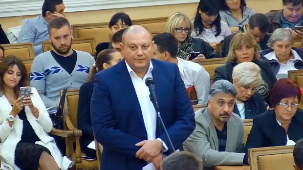 Як Труханов і Ко купили приміщення для мерців за 150 мільйонів з бюджету: розслідування