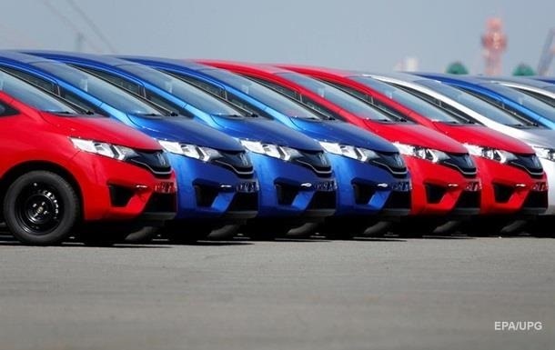 За полгода в Украину ввезли автомобилей на $1 млрд