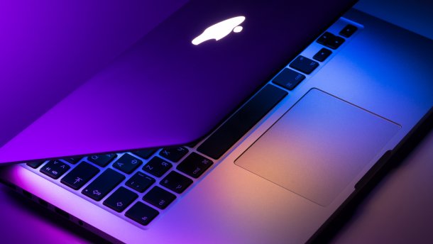 За вами следят: веб-камеры ноутбуков Apple оказались уязвимы ко взлому