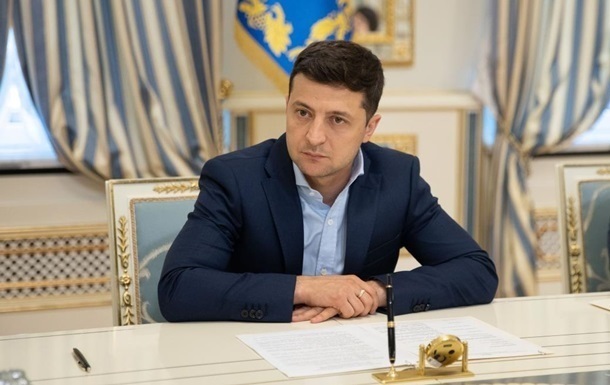 Зеленский переименовал АПУ в ОПУ