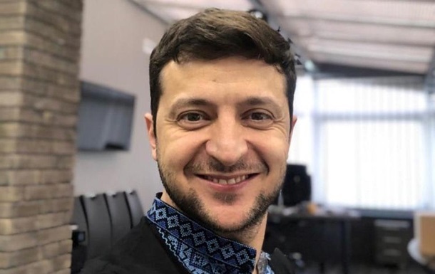 Зеленский рассказал о зеркальных дорогах через пять лет