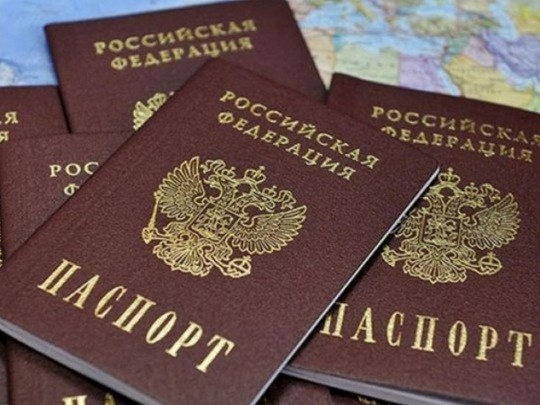 Жителей Донбасса с российскими паспортами не пустят в Европу