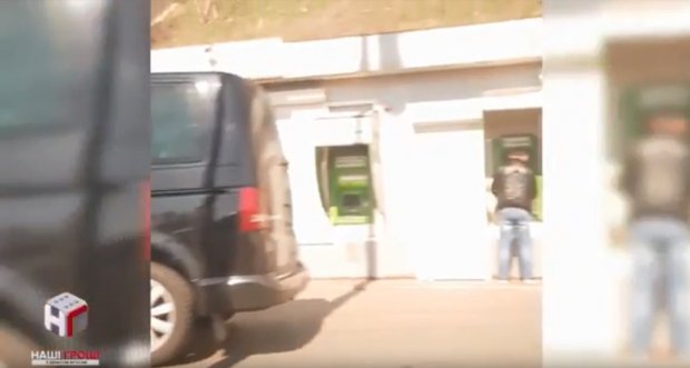 Журналісти оприлюднили листування Зе-команди: хто впливає на кандидата