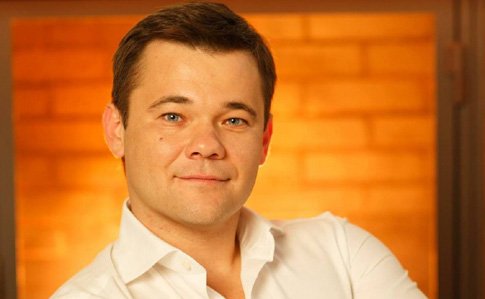Журналісти оприлюднили листування Зе-команди: хто впливає на кандидата