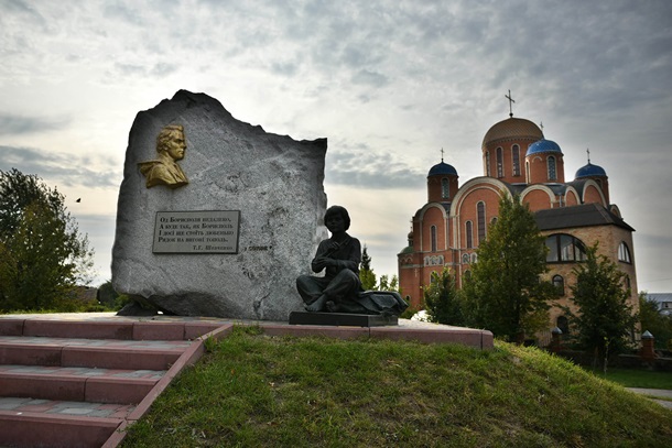 Vgorode продолжает проект “Жить в пригородах Киева”Реклама