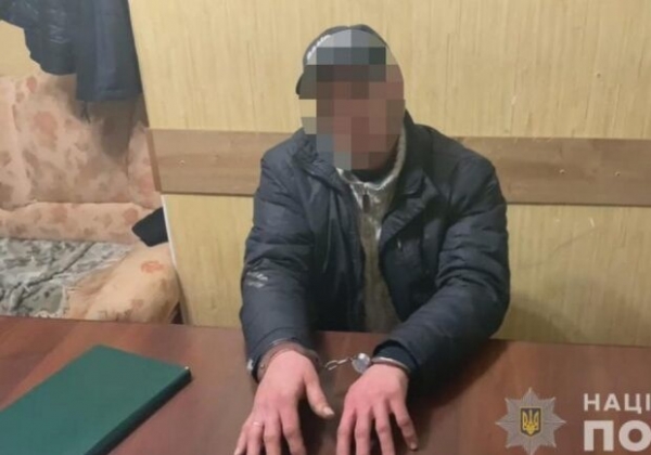 Угрожал убийством: в Одессе будут судить мужчину, насиловавшего жену и двух дочек