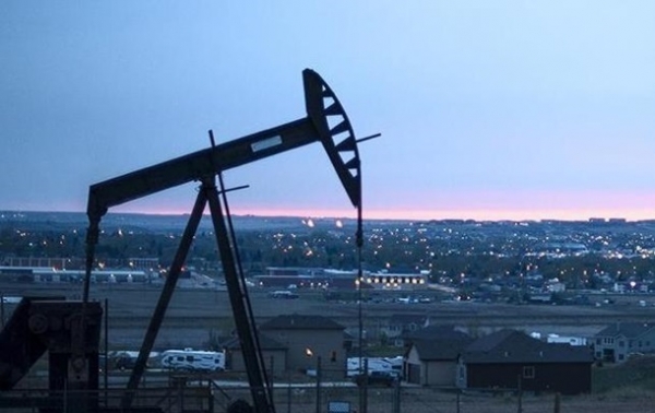 Нефть подешевела до трехмесячного минимума