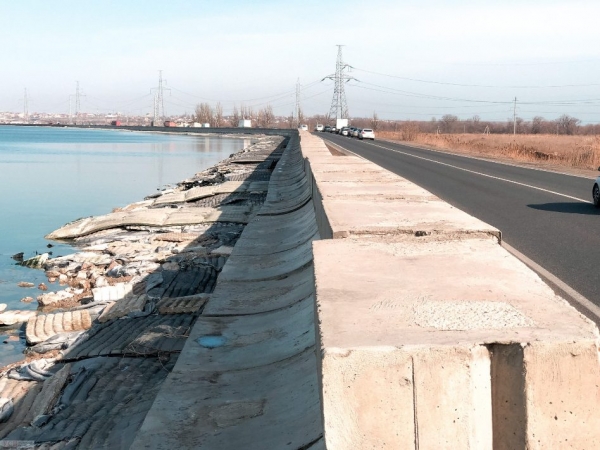 В Киеве заинтересовались состоянием аварийной Хаджибейской дамбы 