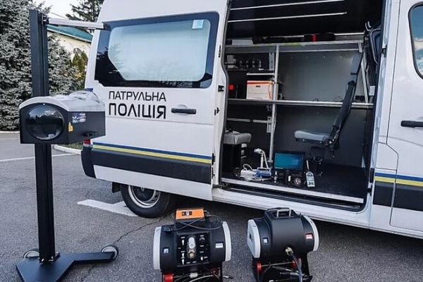 
Инспекторы не имеют права останавливать авто и проводить техосмотр прямо на дорогах, – юристы
