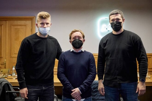 
Популярная служба доставки планирует стать резидентом спецрежима "Дія City"
