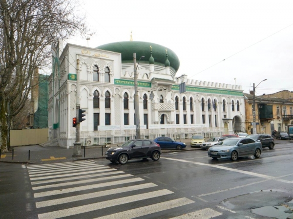 Одесситы могут привиться от ковида в Арабском центре   