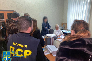В Одессе чиновницу горсовета будут судить за взятку