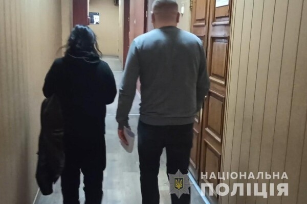 В Одессе ограбили пожилую женщину на костылях