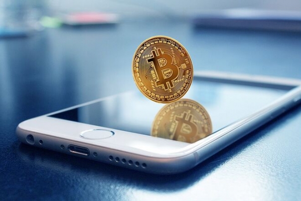 
Биткоин рухнул ниже $40 000 впервые с августа прошлого года

