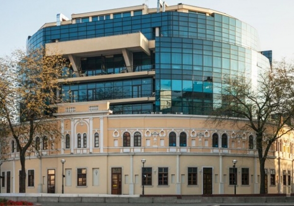 Охранник выгнал девушку с ДЦП из "Афин": нардеп готовит заявление в полицию
