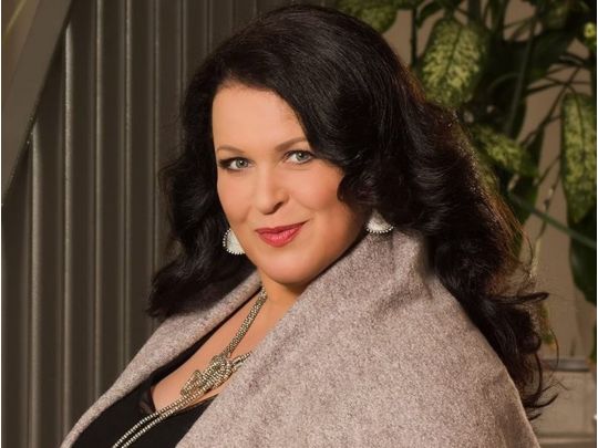 «Без операції не обійтися»: Руслана Писанка отримала тяжку травму через падіння на сцені